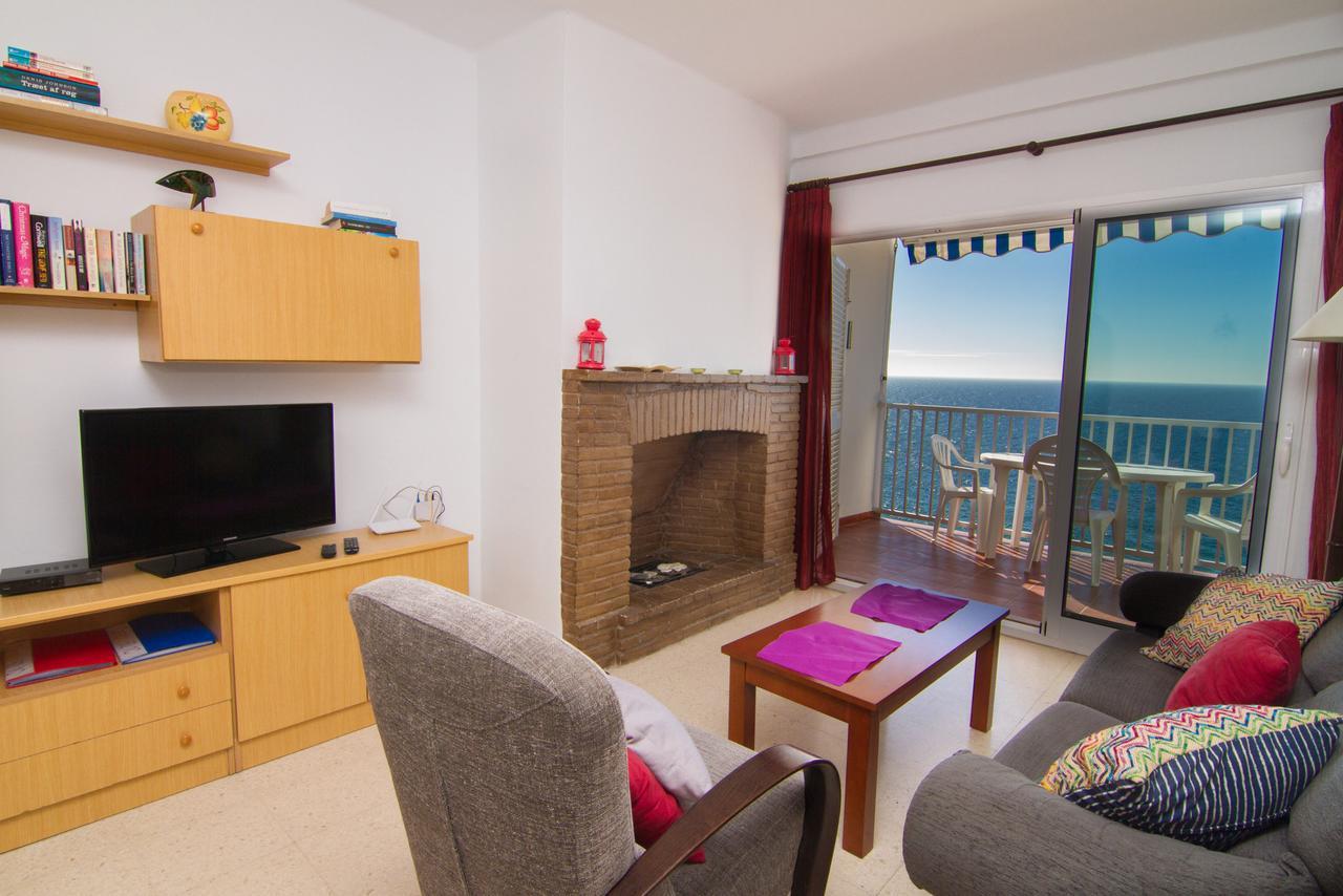 Carabeo 60 1C Menyber Apartment Nerja Luaran gambar